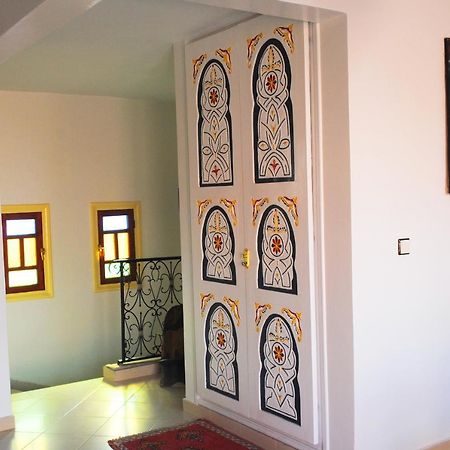 Appartement Anatim Варзазат Екстериор снимка