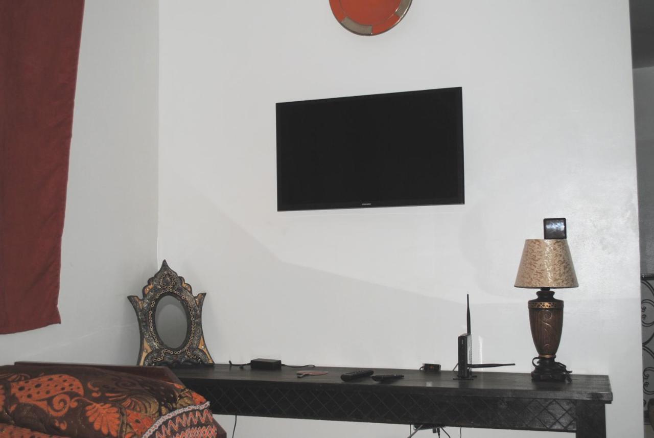 Appartement Anatim Варзазат Екстериор снимка